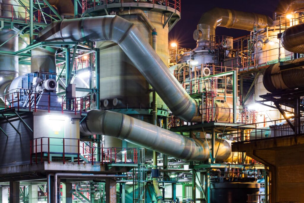 Detail einer Kupfer Fabrik und Industrieanlage in Hamburg